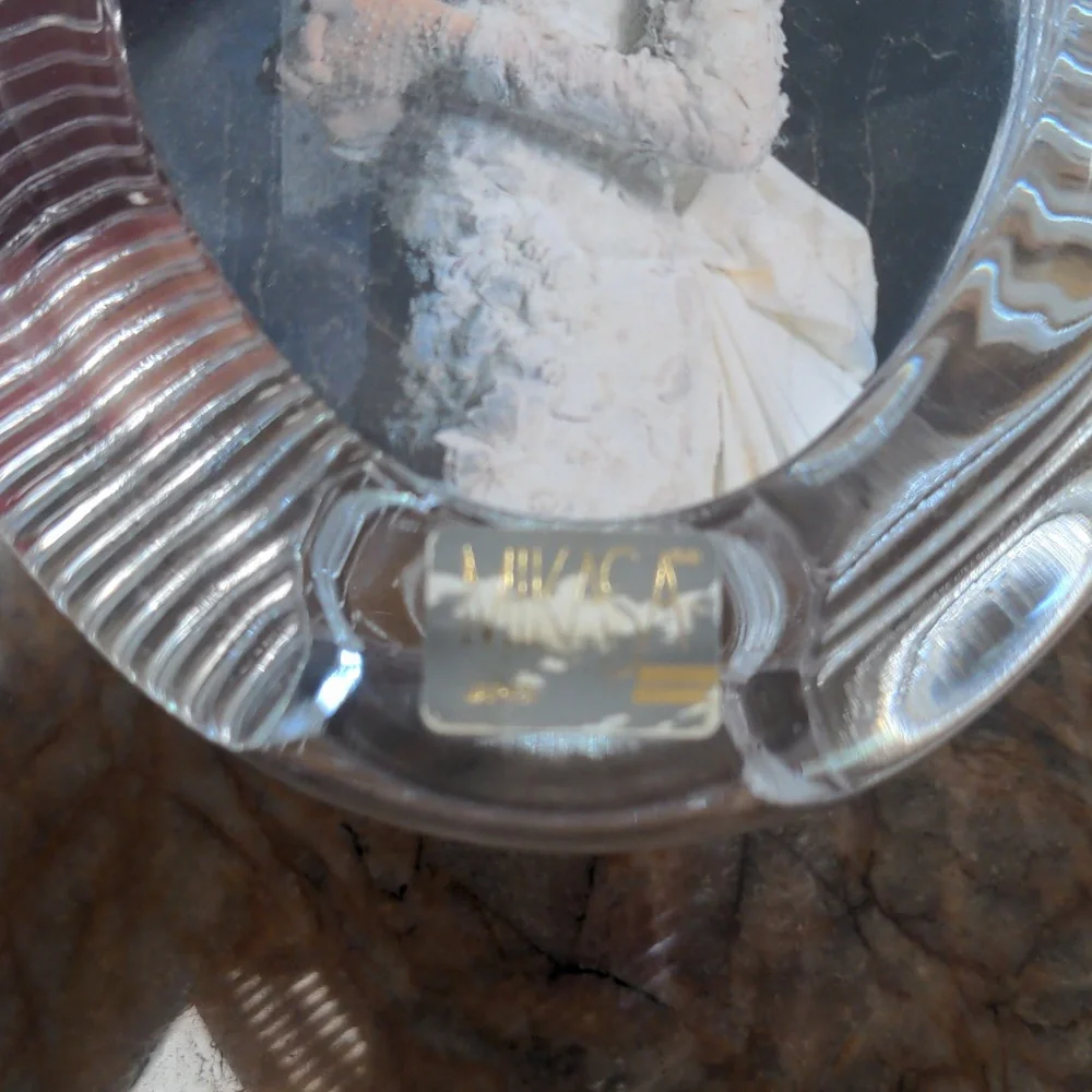 MIKASA Crystal Oval Picture Frame